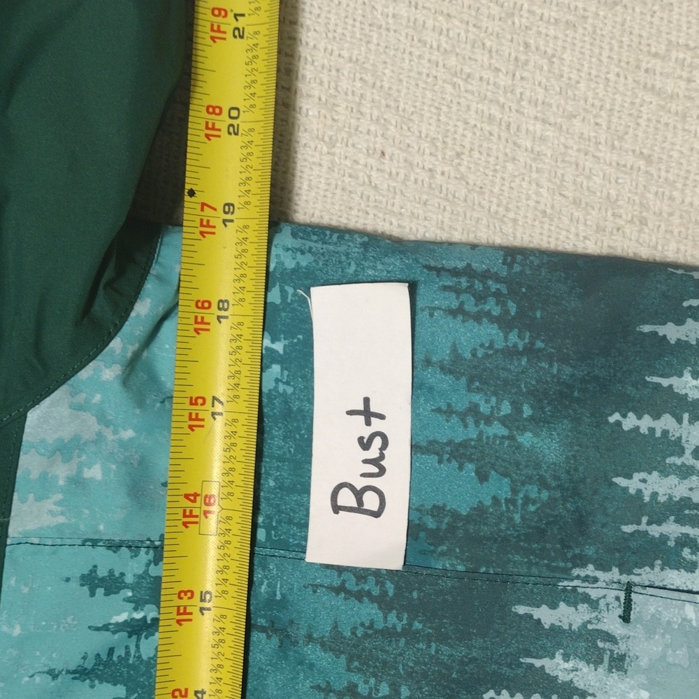 NWT L.L. Bean Wildcat WP Green and Light Blue Ski Jacket Boys Size Medium 10/12 - Picture 7 of 11